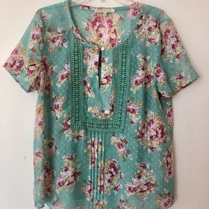 DANIEL RAINN Sheer Floral top with camisole